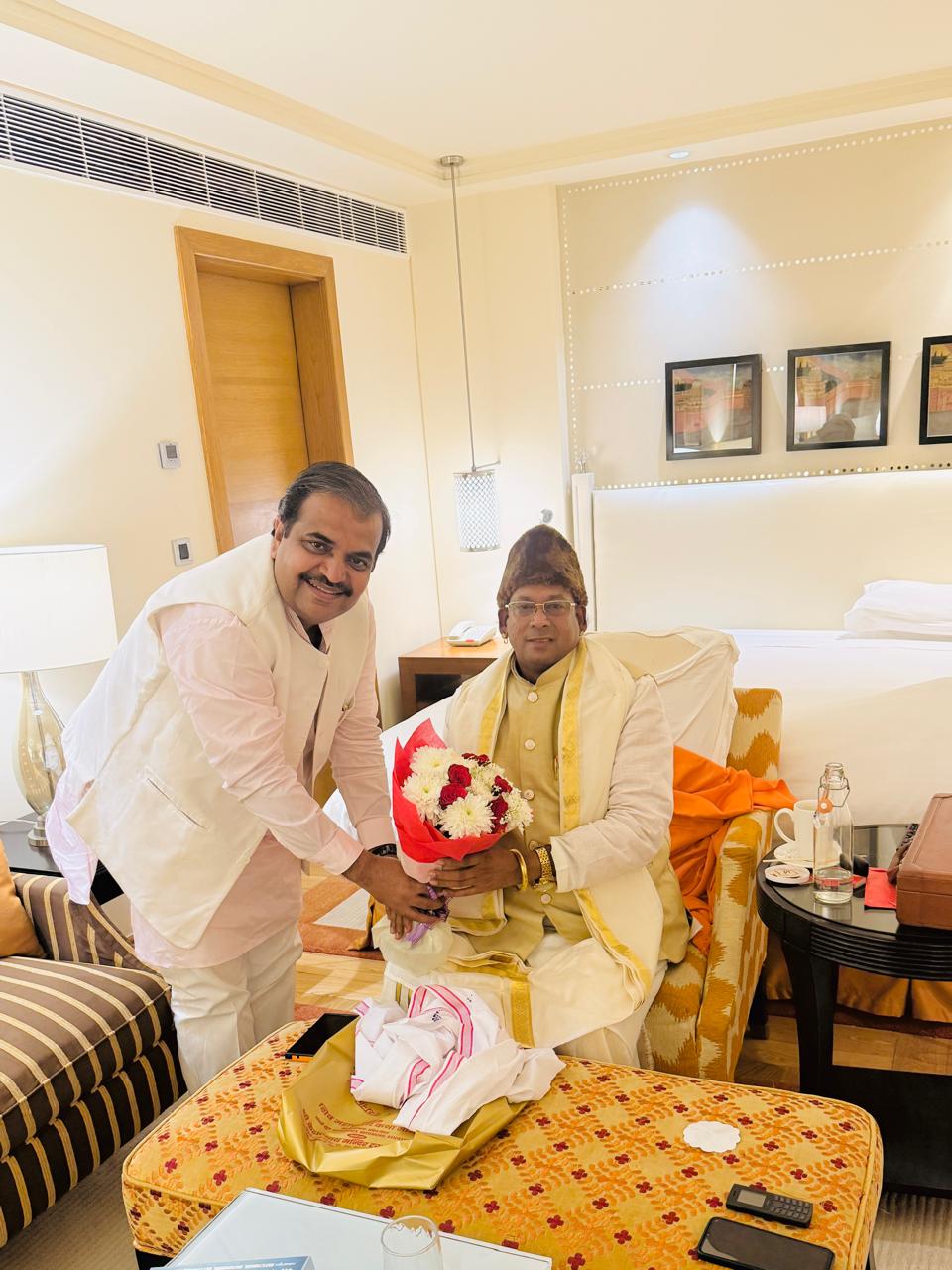 Pandit Ashwani Bhardwaj with community